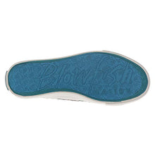 Load image into Gallery viewer, Blowfish Malibu Women's Play Sneaker