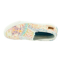 Load image into Gallery viewer, Blowfish Malibu Women’s Maddox Sneaker