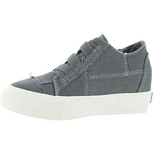 Load image into Gallery viewer, Blowfish Malibu Women's Mamba Sneaker