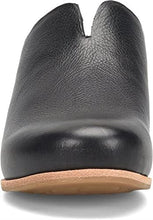 Load image into Gallery viewer, KORK-EASE Women&#39;s para Slip-On Leather Clog Flats with Comfort Cushioned Footbed
