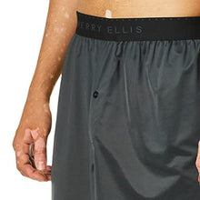 Load image into Gallery viewer, Perry Ellis Men&#39;s Luxe Solid Boxer Shorts
