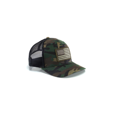 Load image into Gallery viewer, ARIAT Men&#39;s Camo Snap Back Embroidered USA Flag Cap
