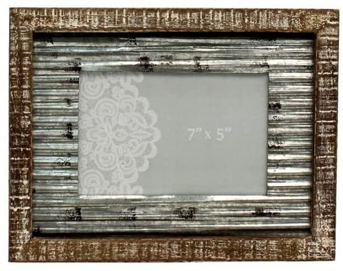 Western Moments Photo Frame Distressed Rusted Tin Center Brown 94022 --|-- 18372
